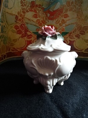 Vtg Karl-Heinz Klette Crown D Germany Porcelain/Rose/footed/lided/container