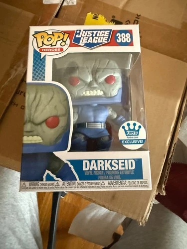 Funko Pop! Vinyl: DC Universe - Darkseid - Funko (Exclusive) #388