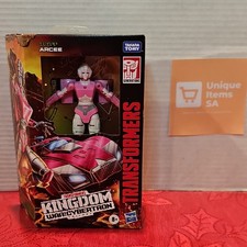 Hasbro Transformers Autobot Arcee Kingdom War for Cybertron Transforming Figure