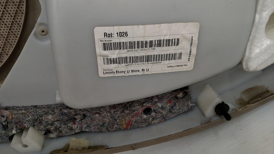 Lincoln Zephyr 2006 paneles de moldura de puerta interior delantera y trasera, juego Foto 4 de 4