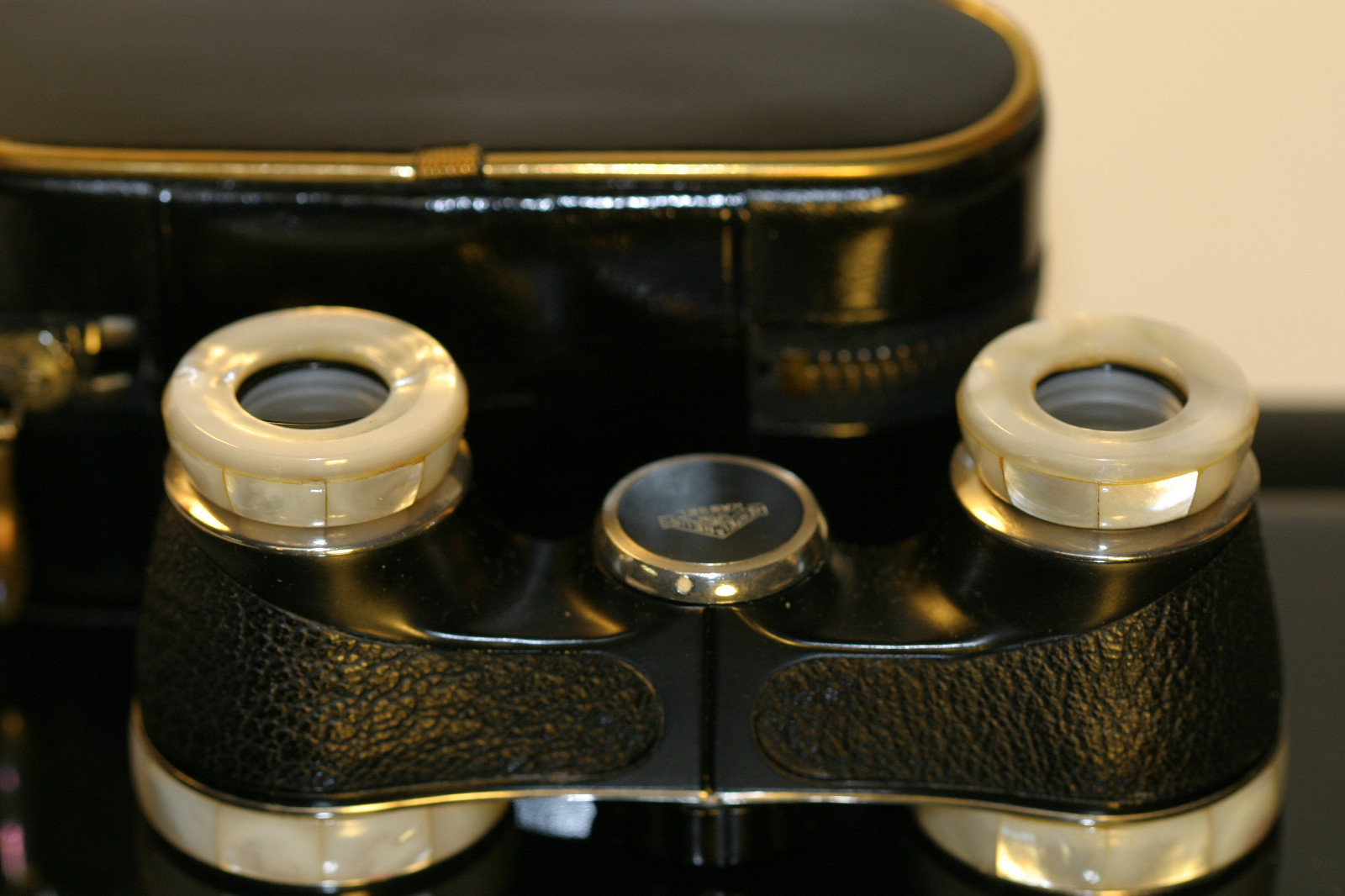 Picture 1 of 4