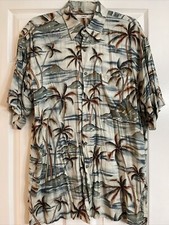 Campia Moda Men's Medium Hawaiian Shirt Palm Tree Pattern
