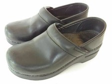 Dansko Black Leather Clogs Women's Shoes Size 36