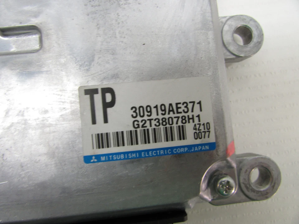 Control de transmisión automática Subaru Impreza 2015 en TCU 30919AE371 OEM 15 Foto 4 de 4