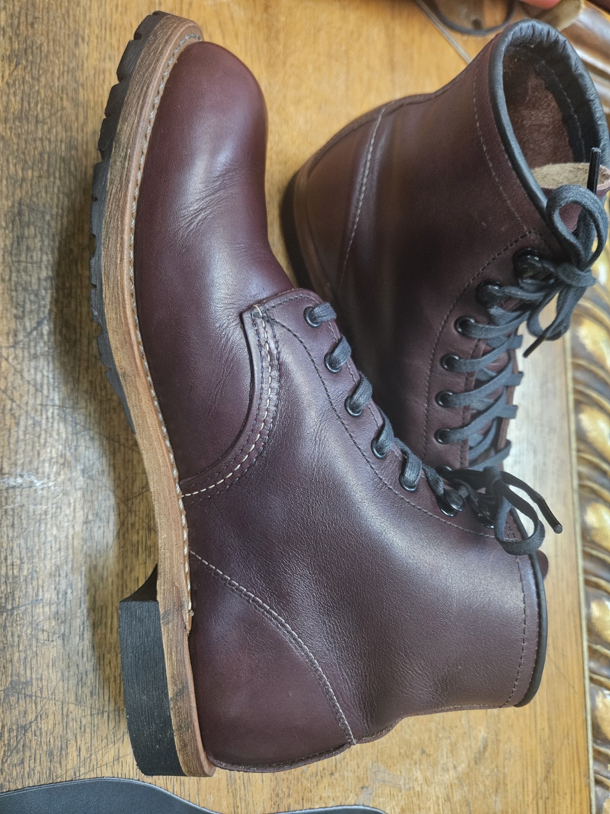 Red Wing 9011 Beckman Cherry Black, Size US 10 D - Gem