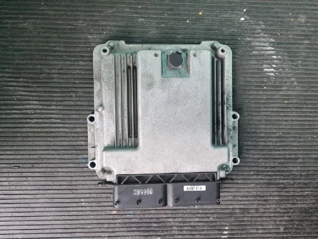 Modulo centralina motore ECU KIA Cerato Forte Koup 2013 39110-2BAK9 - Immagine 4 di 4