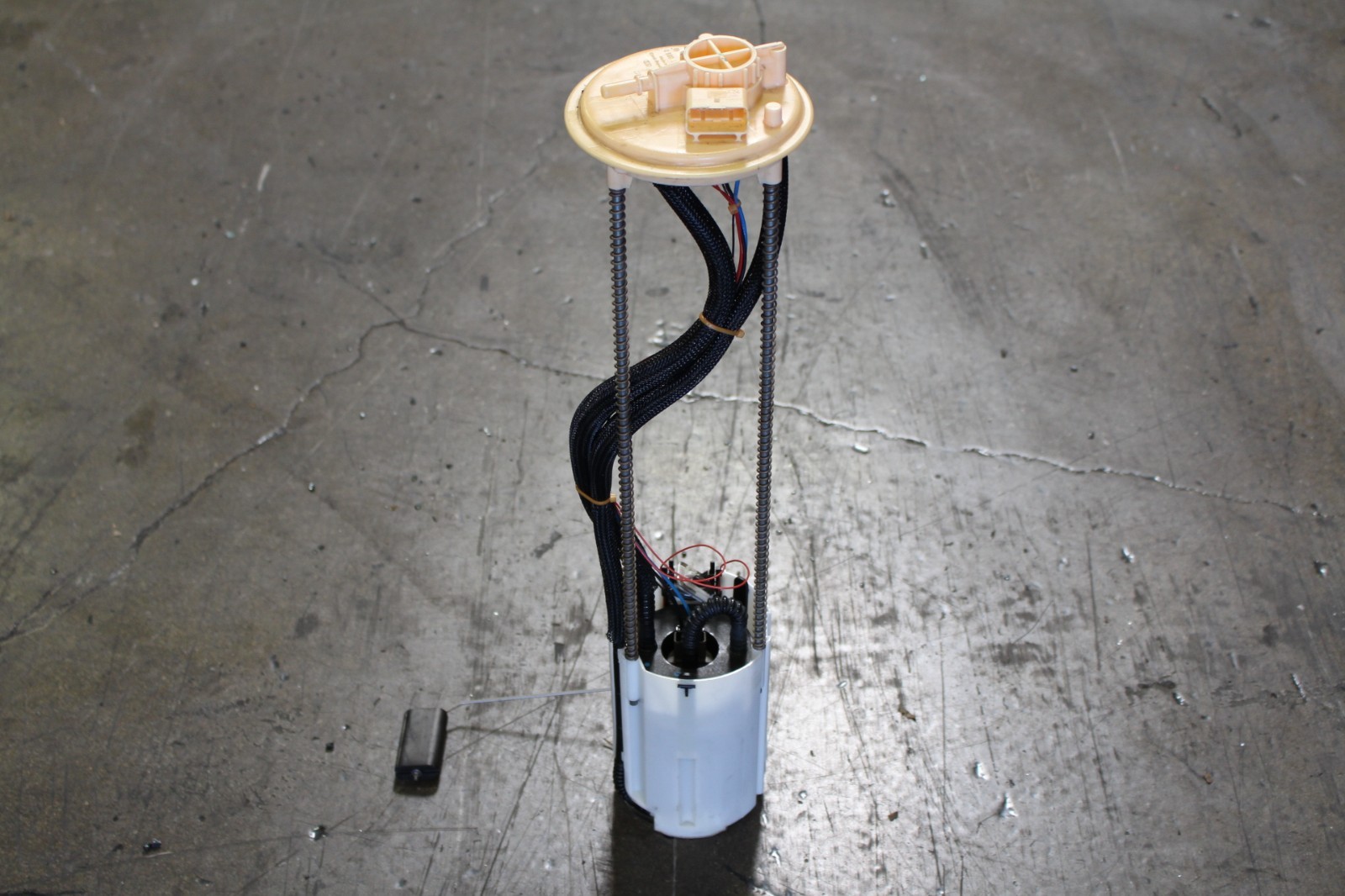 Ferrari 360 Spider Left Fuel pump P/N 239812