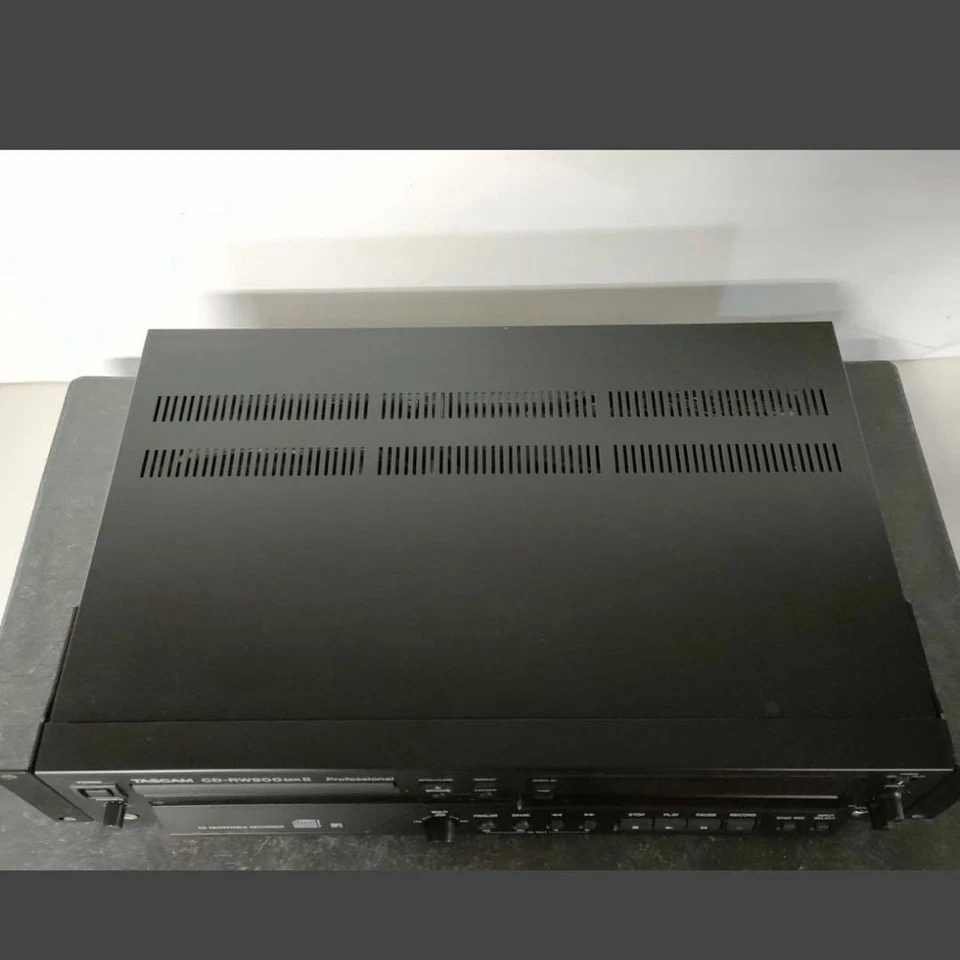 Tascam CD-RW900MKII Digital Coaxial RCA Headphone Jack Stereo CD Recorder Japan - Image 4 of 4