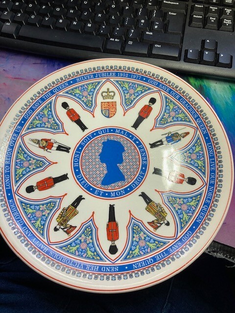Picture 1 of 4