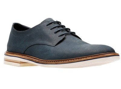 clarks dezmin plain