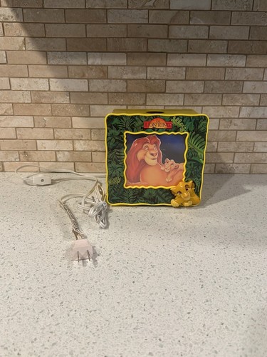 THE LION KING NIGHTLIGHT PROJECTOR vintage Disney night light simba rare vtg br