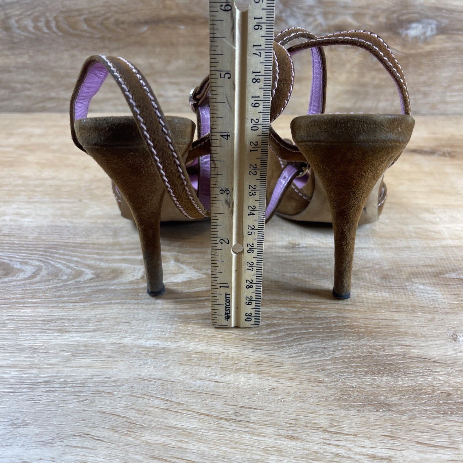 Sandali in pelle scamosciata Yves Saint Laurent Rive Sinistra tacco 4 5 38 5 così com'è