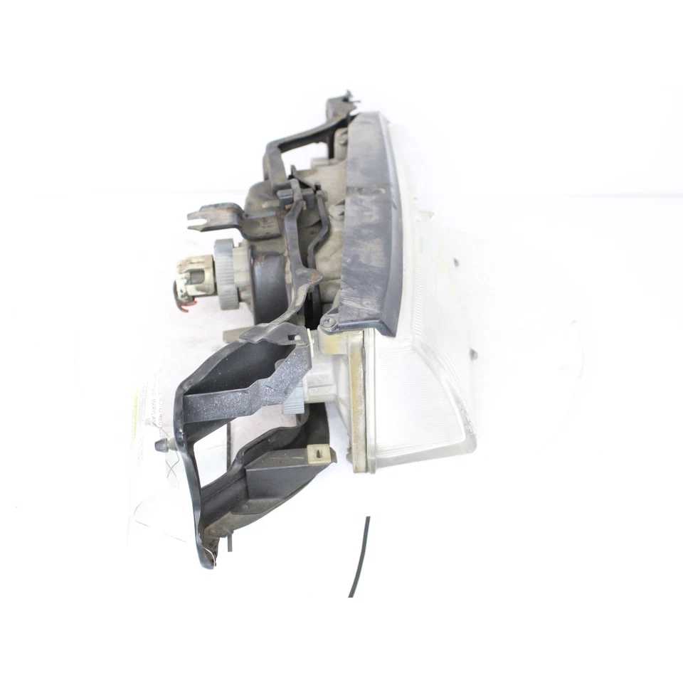 1992 Mazda MX-6 Headlamp Assembly Part Number - 114-58258R - Image 2 of 4