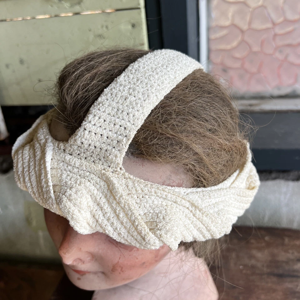 De colección 1930 Blanco Algodón Tejido Ropa Deportiva Sombrero Tocado Bullocks Inusual Foto 2 de 4