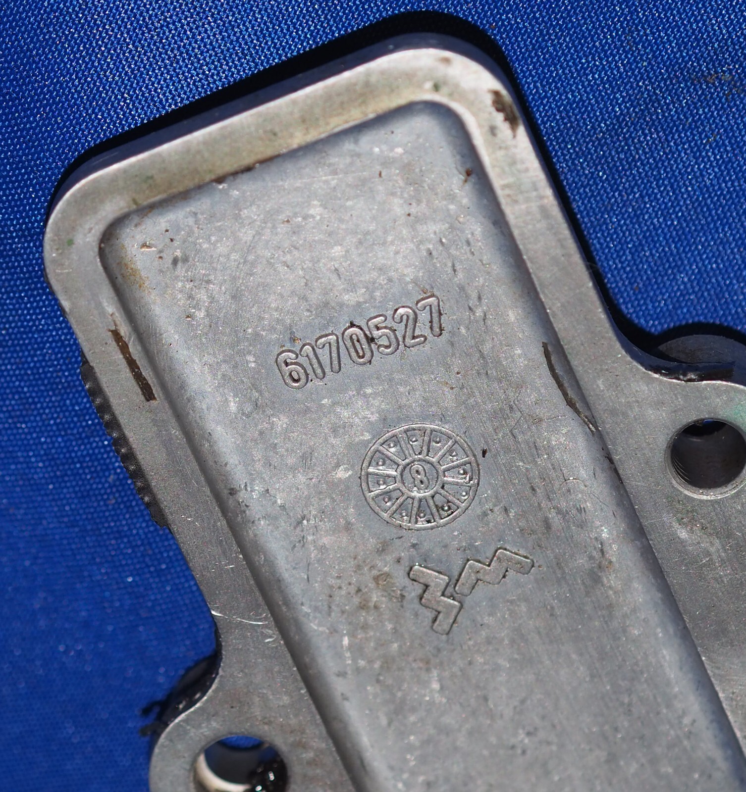 1999-2005 Ferrari 360 3.6L V8 Tipo F131B Engine Rear Main Sealing Cover OEM Nice