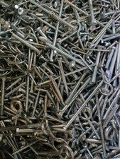 10 kg Schrauben Muttern U-Scheiben Haken Bolzen Flügelschrauben etc Restposten