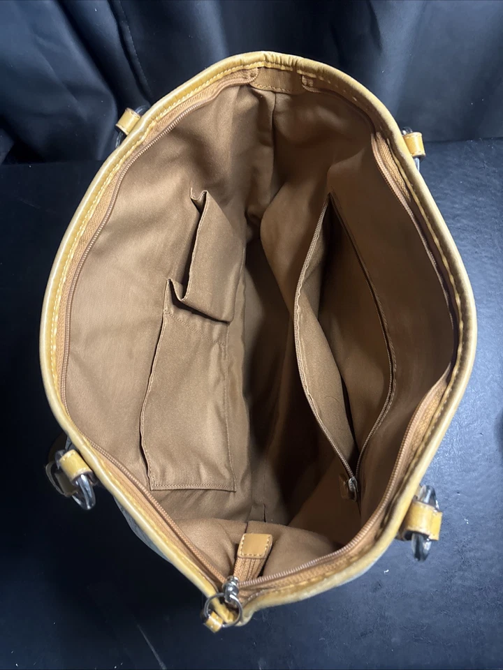 Bolso de Mano Leah Coach con Cremallera C1077-F15140 Multicolor Firma “C” 15 X 10 Cartera Foto 3 de 4