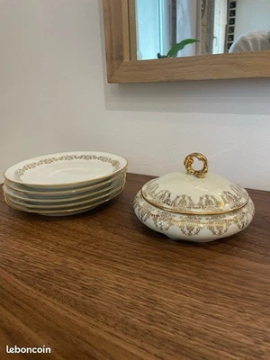 Bonbonnière en porcelaine dorée – Style Louis XVI - Photo 1/4