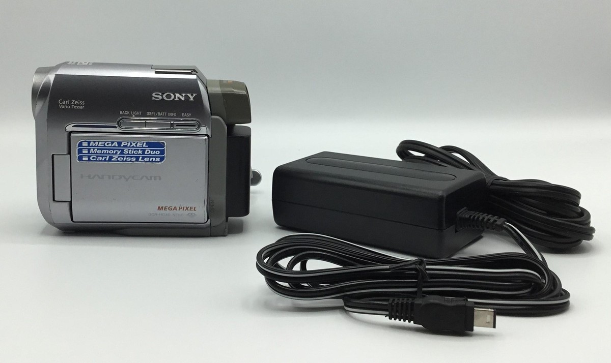 Sony NTSC MiniDV Digital Handycam Camcorder 10x Zoom - Video