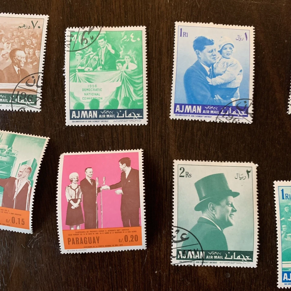 LOTE DE 16 SELLOS DIFERENTES DE JOHN F. KENNEDY DE AJMAN, ECUADOR, CONGO, PARAGUAY Foto 3 de 4
