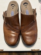 DR SCHOLLS Comfort Gel Pac Button Strap Mule Clog Slides Brown Leather Size 8