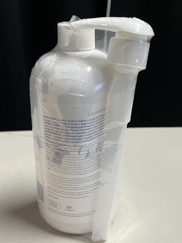 Scentsy Lavender Cotton Concentrated Liquid Laundry Detergent 20 fl. oz. w/ Pump - Picture 2 of 2