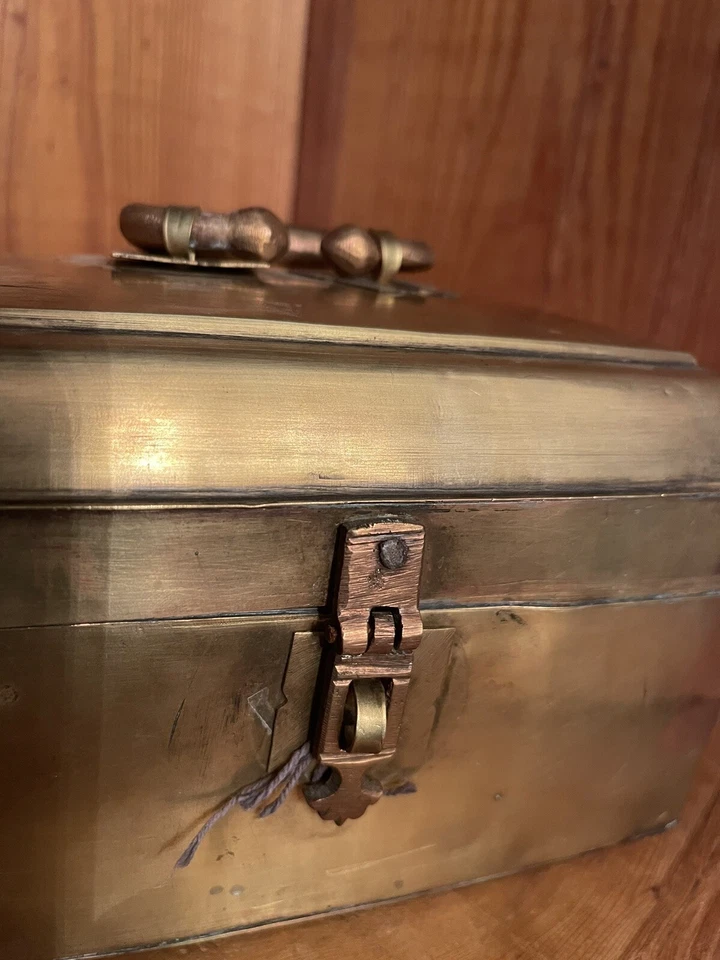 Antique Brass Tea Caddy - Image 2 of 4