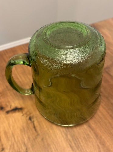 VINTAGE JADE GREEN 56 OZ PITCHER 6.5” H X 5.5” Diameter *ASNEW - Picture 5 of 6