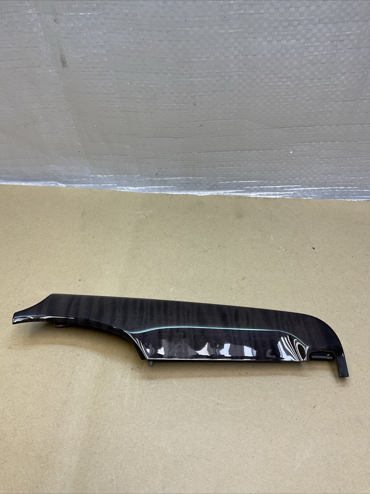 Maserati Quattroporte 2014-2020 LEFT Trim molding P/N 670015105