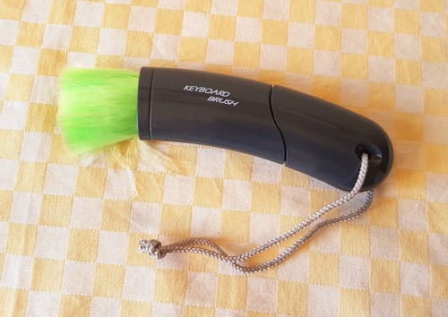 Pennello Brush pulisci tastiera keyboard con setole sintetiche estraibili - Foto 2 di 3