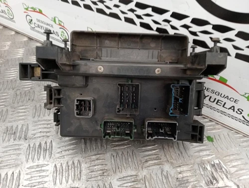05087269AI Caja Reles/Fusibles para CHRYSLER 300C (LE/LX) 3.0 CRD 1950 124692 - Imagen 3 de 10
