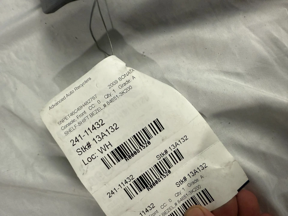 Hyundai Sonata 2006-2008 consola central palanca de cambios bisel embellecedor 84650-3K300 OEM Foto 4 de 4