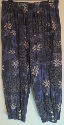 Women's Cropped Balloon Style Pants Size XL In Navy Patchwork Design Pockets