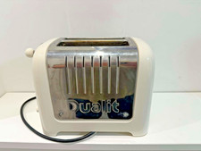 Dualit 2 Slice Lite Toaster DPP2a Cream and Stainless Steel