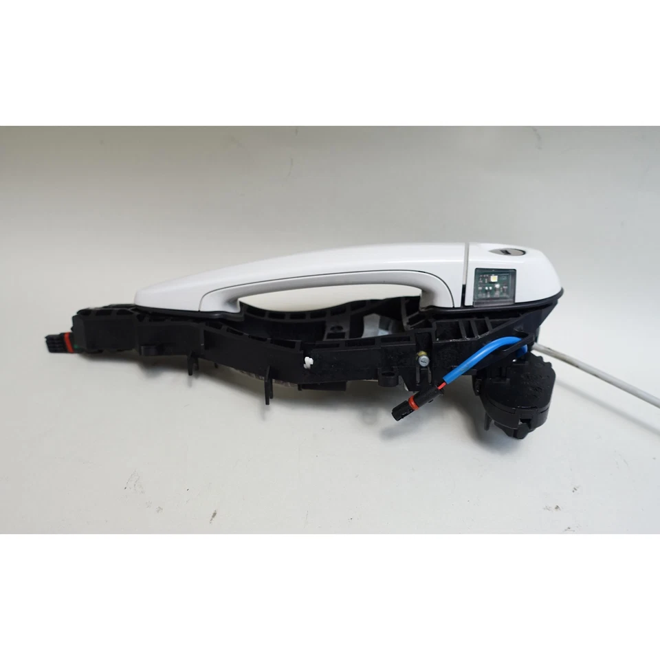 Левая наружная дверная ручка 14-20 BMW F32 4-Series F82 F33 2dr белая от оригинального производителя - Изображение 4 из 4