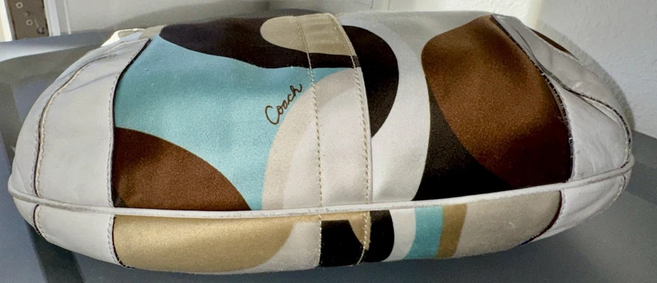 Coach Optic Signature Demi Hobo M0663-10721 satinado y cuero marrón tostado aguamarina Y2K Foto 4 de 4