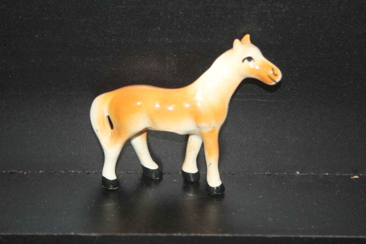 ポンピドゥ　馬 Vintage 1940s Japan Porcelain Horse Orange White Tan 3” Figure