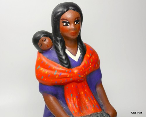 Collectible Terracotta Figurine Pottery Clay Peru Woman Child Tribal - Picture 2 of 8