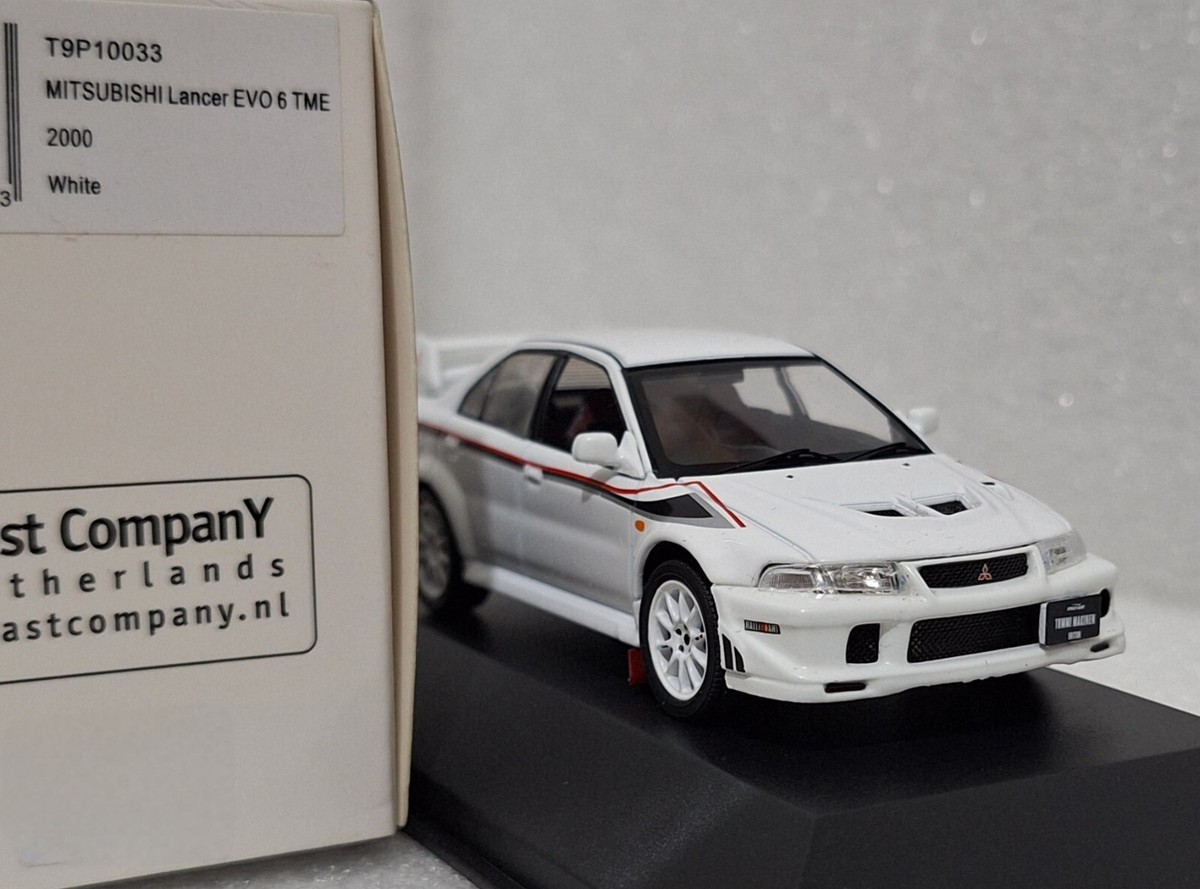 Mitsubishi Lancer EVO 6 Tommy Makinen Edition 2000 1:43 Triple 9