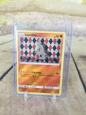 Larvitar basic HP 70 Brown Holo #79/181 Pokemon 2019 Card