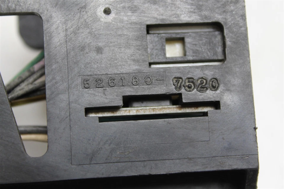 Isuzu Trooper 1995-2002 temperatura de calor de CA Climatizador 5261807520 OEM 332 1G1-B3 Foto 3 de 4