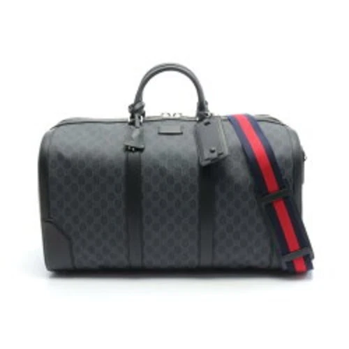 Sac Gucci GG Supreme Boston en cuir noir, modèle sac de transport spacieux et élégant