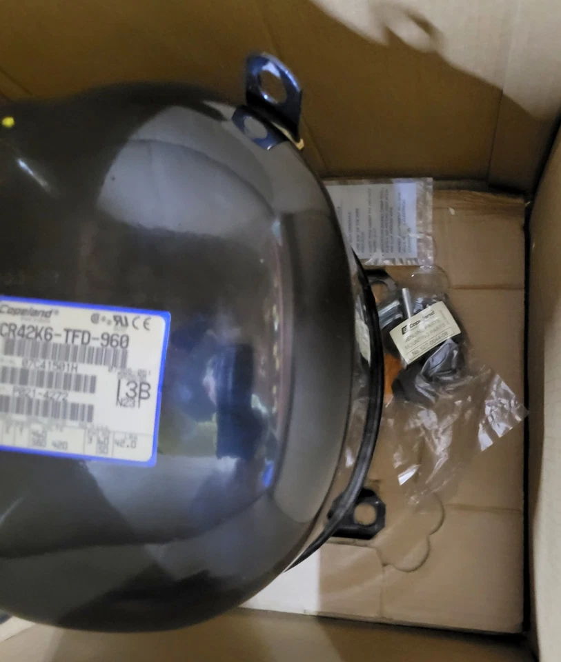 NUEVO Compresor Recíproco Copeland Emerson CR42K6-TDF-960 380v 460v 3ph 135btu Foto 3 de 4