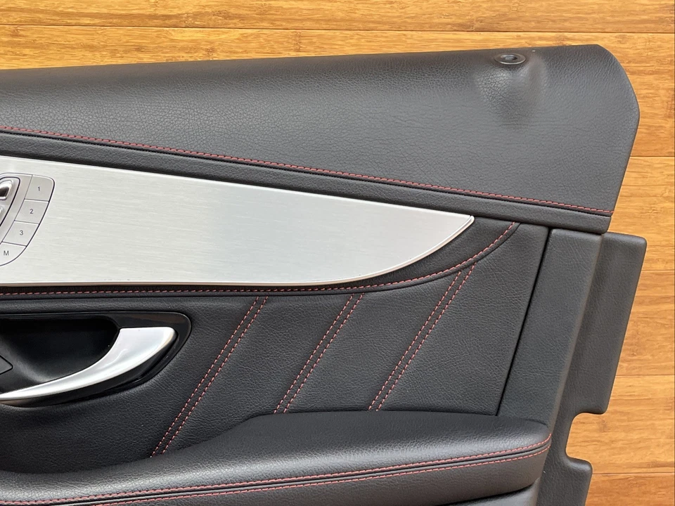 Panel de tarjeta de puerta delantera derecha Mercedes-Benz GLC43 AMG X253 2017-2023 OEM PH Foto 4 de 4