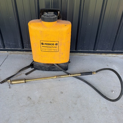 Fedco Poly Fire Pump - 5 Gallon Capacity, Model# Fer501