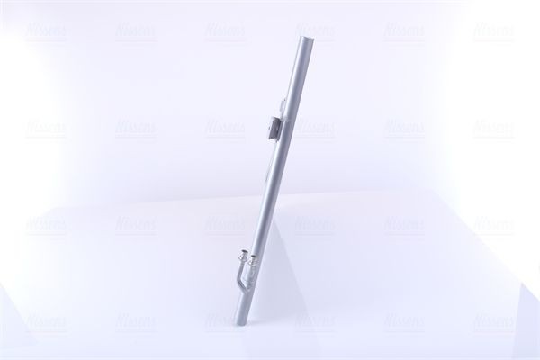 Condenseur de climatisation NISSENS 940556 pour modèle OE 92110JN00A