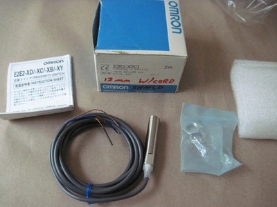 Omron E2E2-X2C1 Proximity Sensor Switch, 12 to 24 VDC, 12mm, NOS