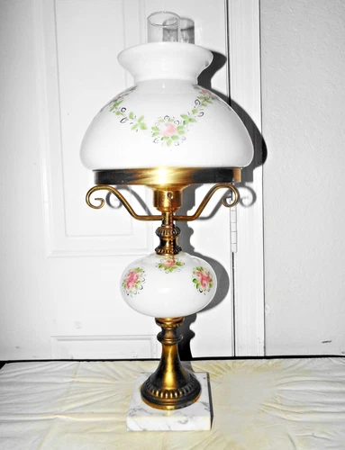 GWTW VINTAGE 23"H FANCY MILK-GLASS ON MARBLE FLORAL THEMED HURRICANE TABLE LAMP
