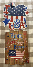  2 Decorative PATRIOTIC 4TH OF JULY     Wall Signs HOME OF THE FREE  I   USA
