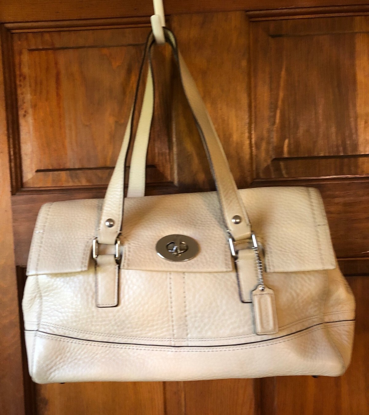 Coach Satchel handbag beige 2 handles silver hardware… Gem